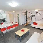Nautica Villa 2 Βίλα