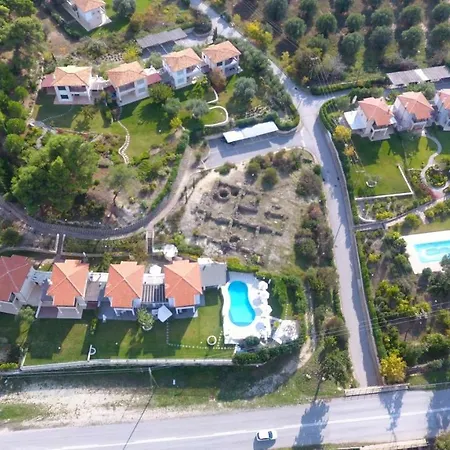 Nautica Villa 2 וילה חניוטי
