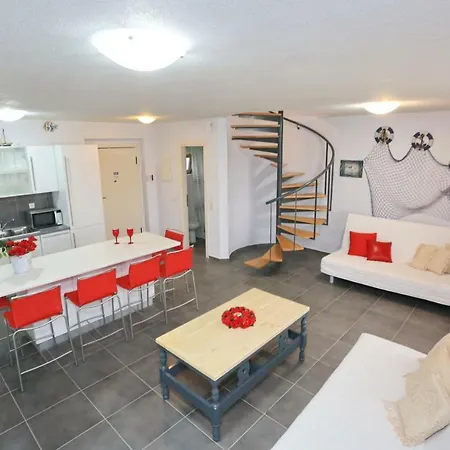 Nautica Villa 2 וילה